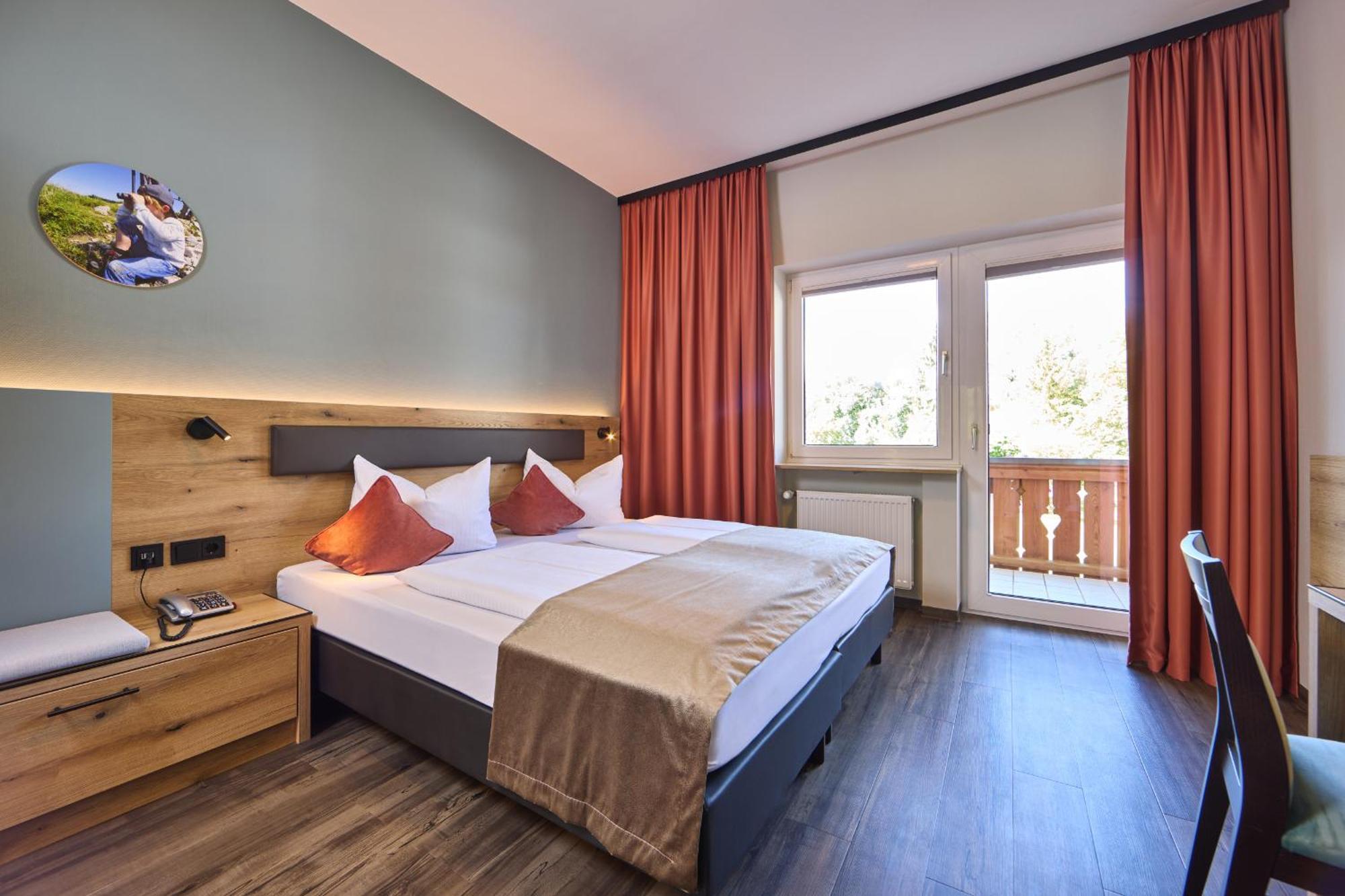 Aura-Hotel Saulgrub Ngoại thất bức ảnh