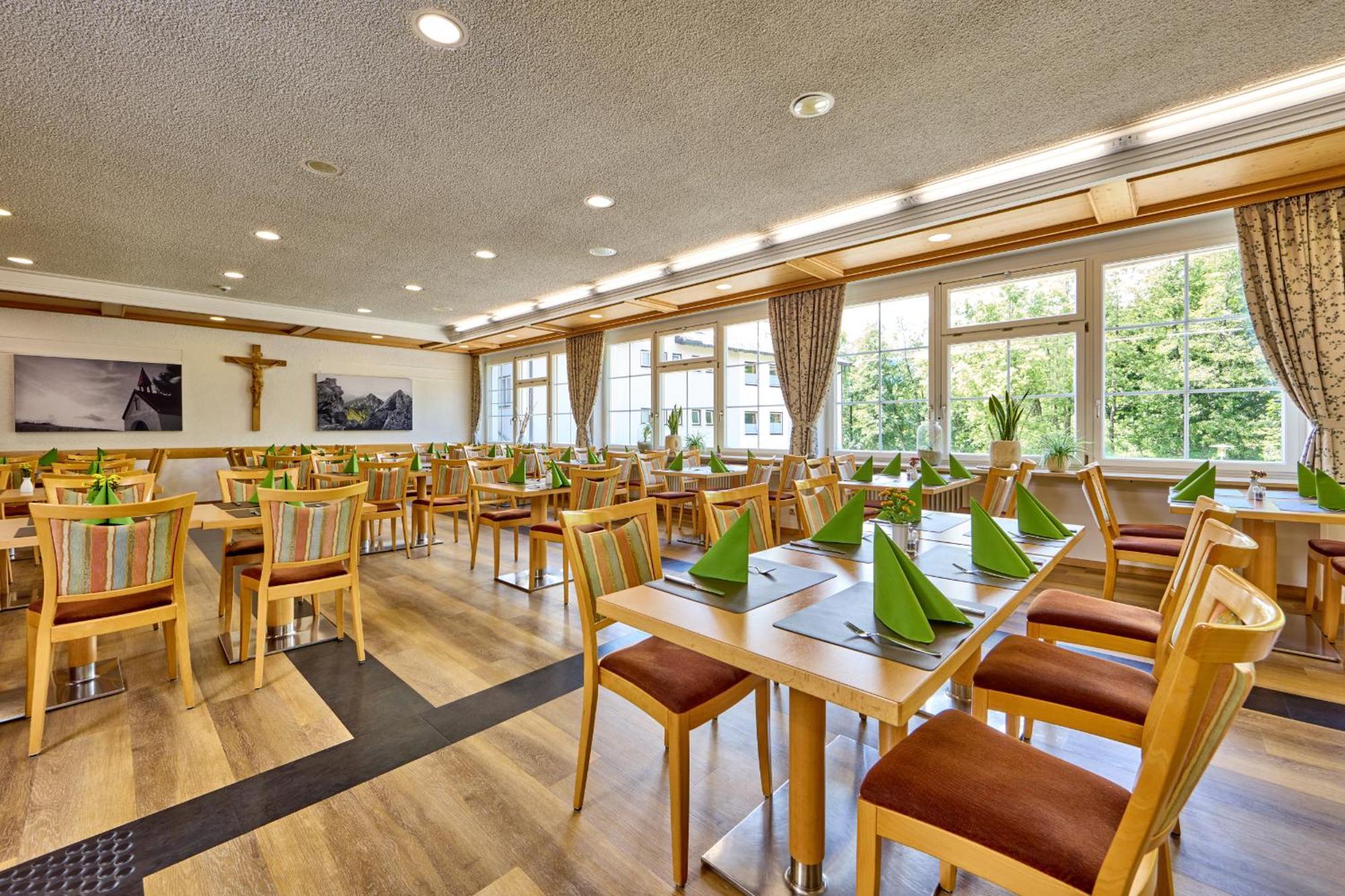Aura-Hotel Saulgrub Ngoại thất bức ảnh