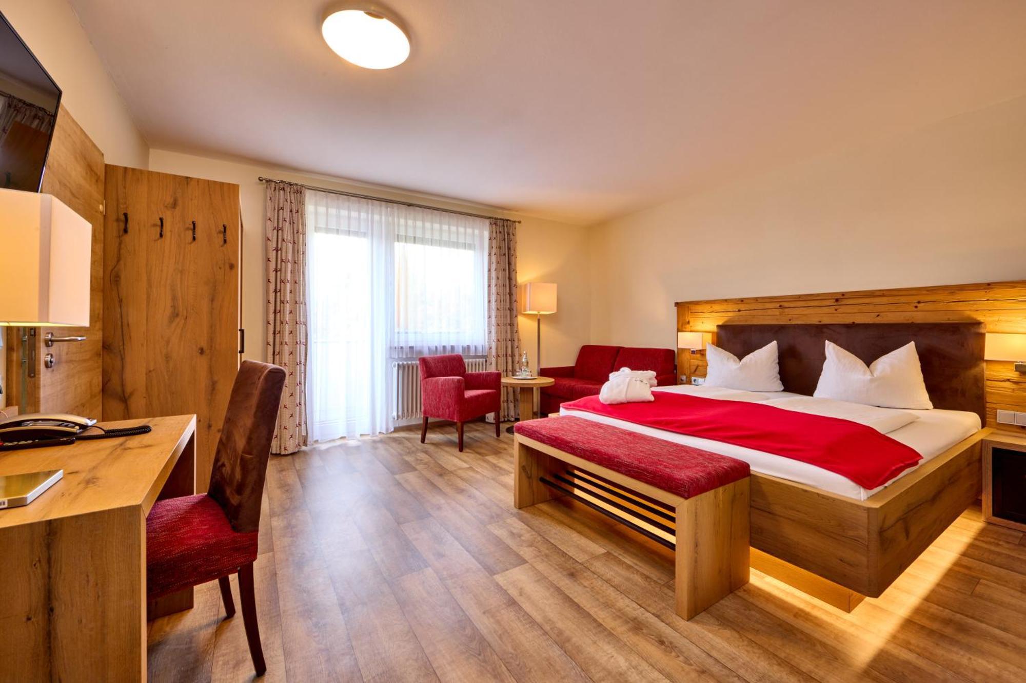 Aura-Hotel Saulgrub Ngoại thất bức ảnh