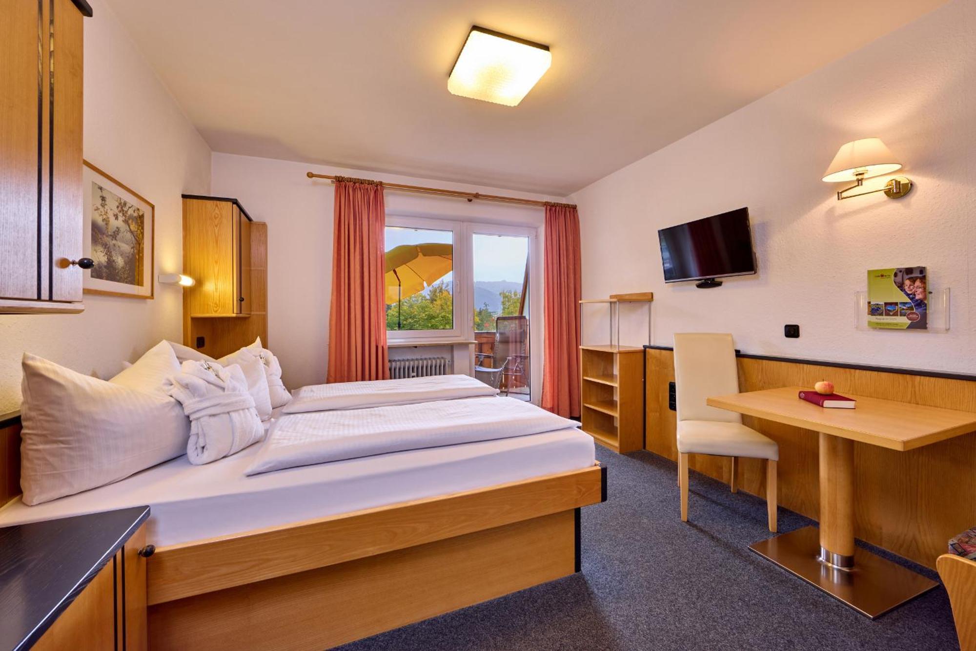 Aura-Hotel Saulgrub Phòng bức ảnh